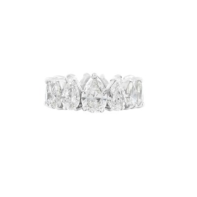 Lot 51 - Platinum and Diamond Band Ring