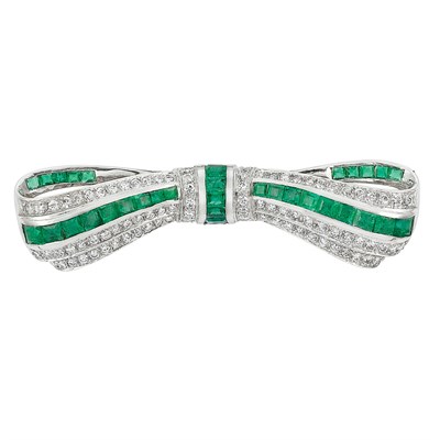 Lot 237 - Platinum, Diamond and Emerald Bow Pendant-Brooch