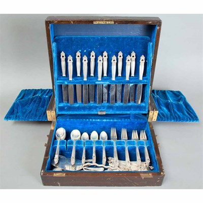 Lot 367 - International Sterling Silver Flatware Service...