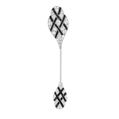Lot 611 - Art Deco Platinum, Diamond and Black Onyx Jabot