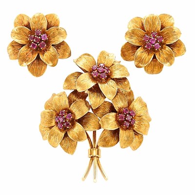 Lot 21 - Gold and Ruby Bouquet Brooch and Pair of Flower Earclips, Tiffany & Co.