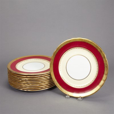 Lot 427 - Set of Twelve Aynsley Gilt Decorated Bone...