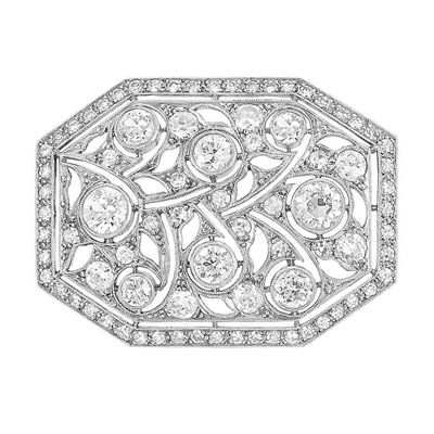 Lot 95 - Art Deco Platinum and Diamond Brooch