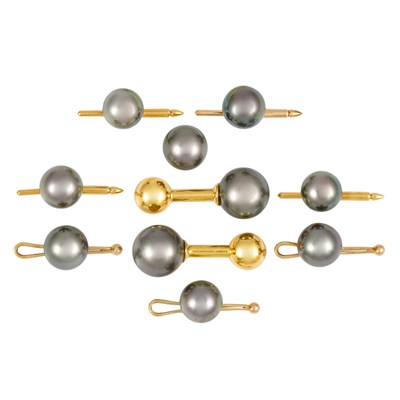 Lot 103 - Gold and Gray Cultured Pearl Dress Set and Tie Tac