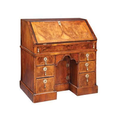 Lot 287 - George II Feather Banded Walnut Slant Front...