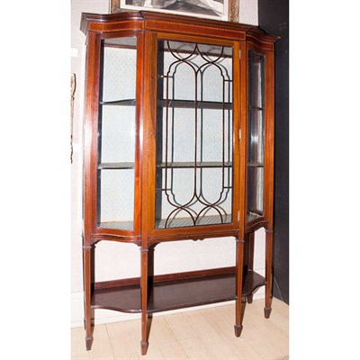 Lot 250 - Georgian Style Mahogany Vitrine Height 69...
