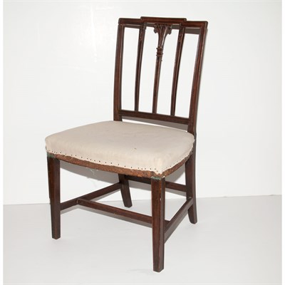 Lot 285 - Pair of George III Mahogany Side Chairs Late...