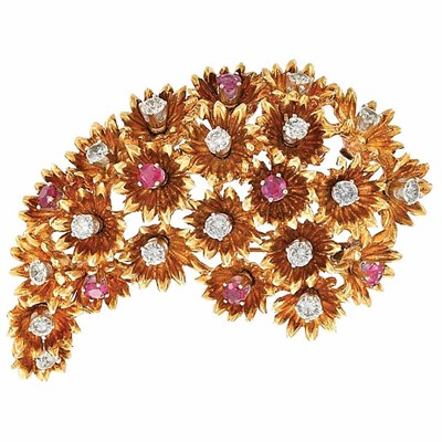 Lot 24 - Gold, Diamond and Ruby Pendant-Brooch