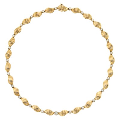 Lot 288 - Gold and Diamond Necklace