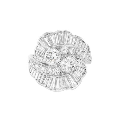 Lot 49 - Platinum and Diamond Ring