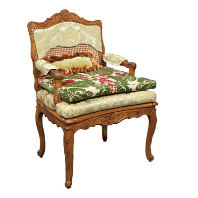 Lot 250 - Early Louis XV Walnut Fauteuil a la Reine...