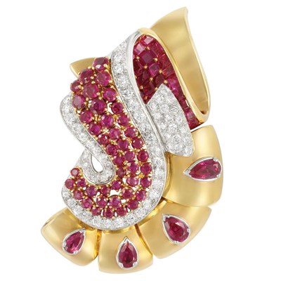 Lot 395 - Retro Gold, Platinum, Ruby and Diamond Clip