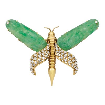 Lot 389 - Gold, Carved Jade and Diamond Brooch