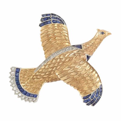 Lot 313 - Retro Gold, Platinum, Sapphire and Diamond Swallow Brooch