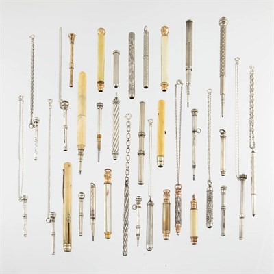 Lot 77 - Vintage Writing Instruments