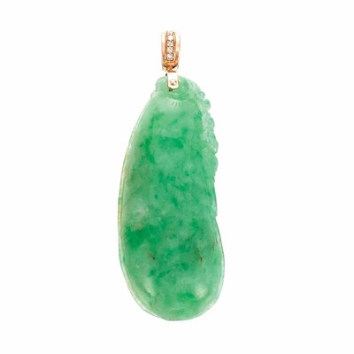 Lot 412 - Gold, Carved Jade and Diamond Pendant