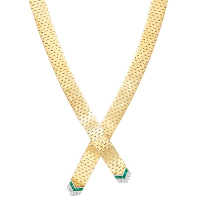 Lot 116 - Retro Gold, Platinum, Emerald and Diamond Crossover Buckle Necklace