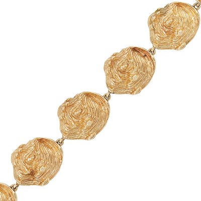 Lot 385 - Gold and Cultured Pearl Shell Bracelet, Ruser