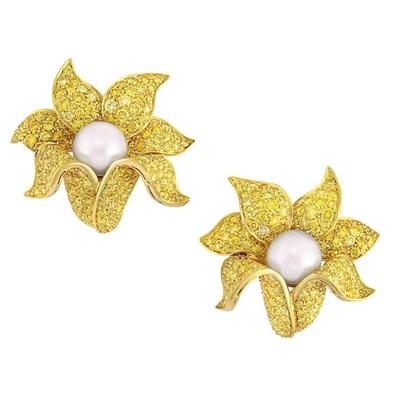 Lot 452 - Pair of Gold, Yellow Diamond and Cultured Pearl Flower Earclips