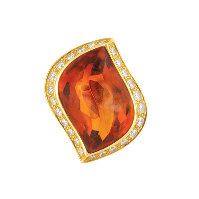 Lot 113 - Gold, Cabochon Citrine and Diamond Ring