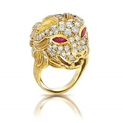 Lot 412 - Gold, Diamond and Ruby Lion Head Ring, Van Cleef & Arpels