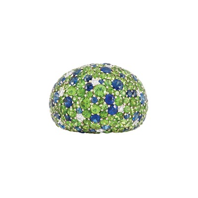 Lot 153 - White Gold, Green Garnet, Sapphire and Diamond Bombe Ring