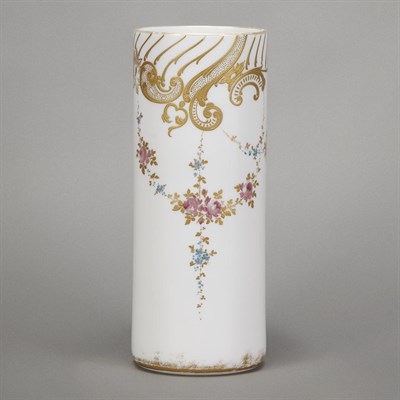 Lot 489 - Mount Washington Glass Co. Crown Milano Glass...