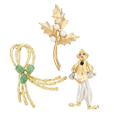 Lot 339 - Three Gold, Cultured and Freshwater Pearl and Jade Brooches