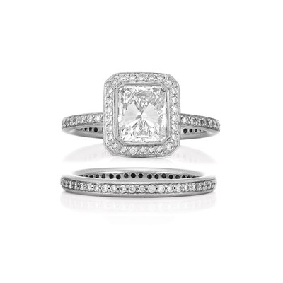 Lot 447 - Platinum and Diamond Ring and Guard Ring, Ritani