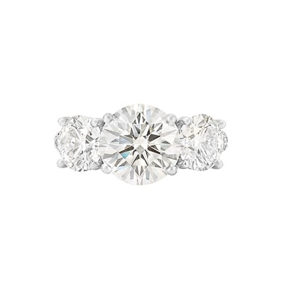 Lot 533 - Platinum and Three Stone Diamond Ring