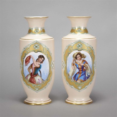 Lot 181 - Pair of Old Paris Porcelain Vases 19th Century...