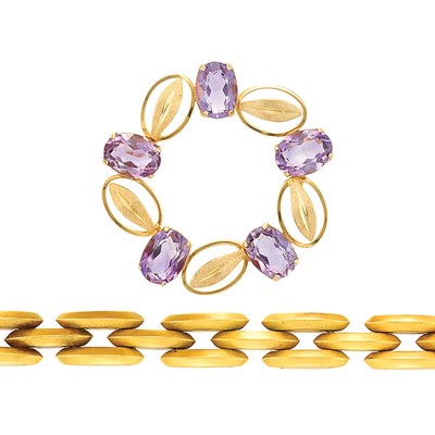 Lot 113 - Antique Gold Link Bracelet and Gold and Amethyst Circle Pin