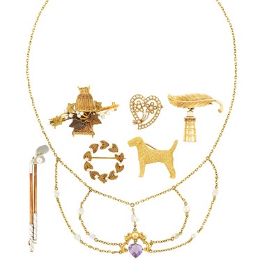 Lot 109 - Antique Gold, Amethyst and Freshwater Pearl Swag Necklace and Six Pins