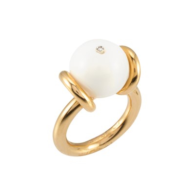Lot 783 - Gold, White Cocholong and Diamond Ring