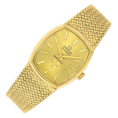 Lot 183 - Gentleman's Gold Wristwatch, Omega