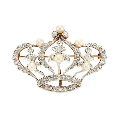 Lot 674 - Antique Platinum, Gold, Pearl and Diamond Crown Pendant-Brooch