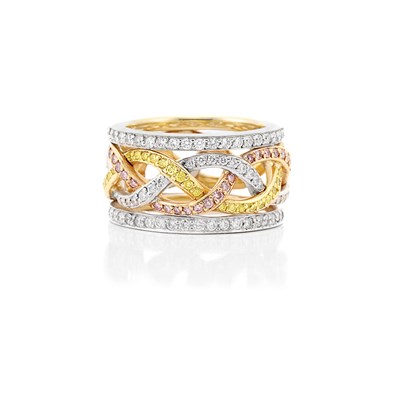 Lot 290 - Tricolor Gold, Diamond and Pink and Yellow Diamond Band Ring