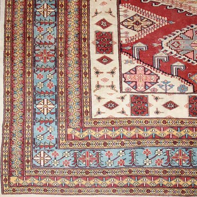 Lot 578 - Pakistan Carpet Pakistan, contemporary The...