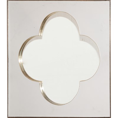 Lot 118 - 21st Century Design Quatrefoil-Shaped White...