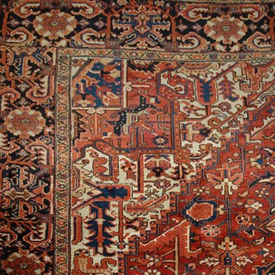 Lot 271 - Heriz Carpet Northwest Persia, second quarter...