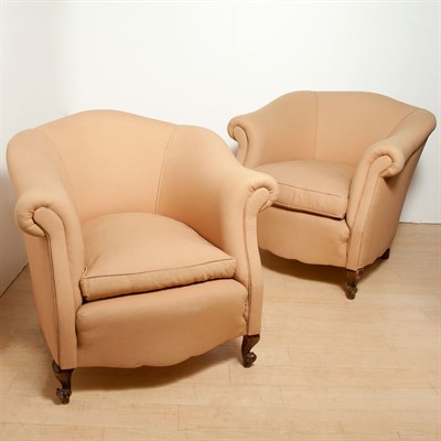 Lot 136 - Louis XV Style Upholstered Walnut Three-Piece...