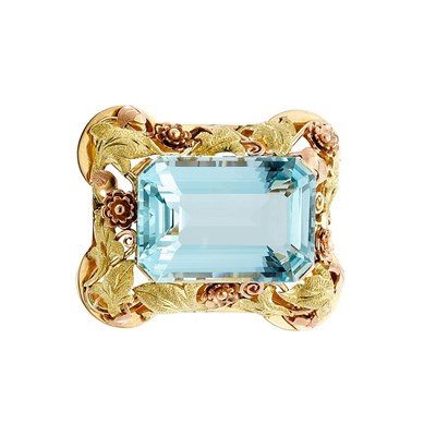 Lot 579 - Two-Color Gold and Aquamarine Brooch
