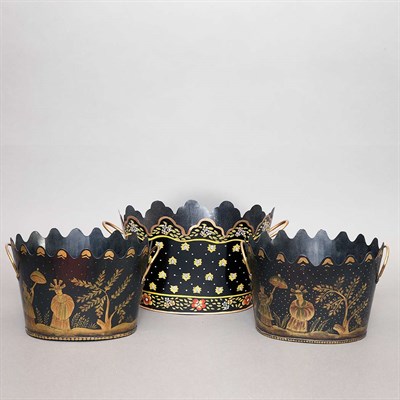 Lot 464 - Pair of Chinoiserie Decorated Tole Jardinieres...