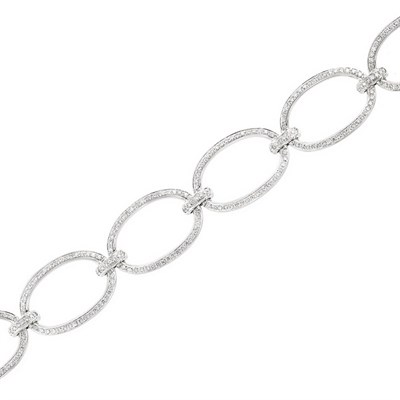 Lot 495 - White Gold and Diamond Oval Link Bracelet