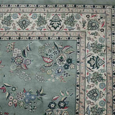 Lot 186 - Indo-Kashan Carpet India, contemporary The...