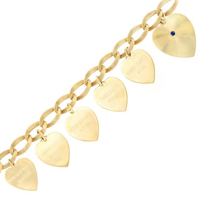 Lot 269 - Gold Charm Bracelet