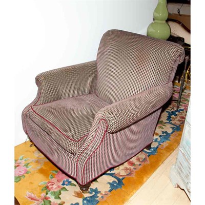 Lot 266 - Upholstered Club Chair