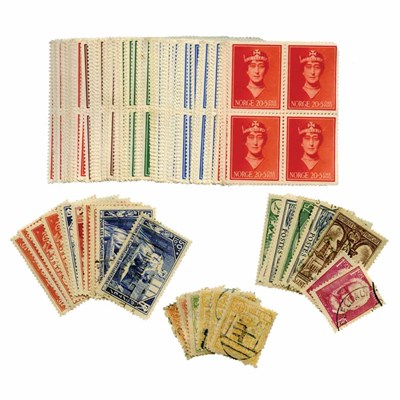 Lot 44 - Old Tyme Worldwide Stamp Assortment