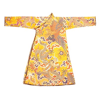 Lot 232 - Tibetan Silk Chuba Qing Dynasty The long...