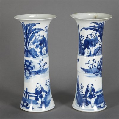 Lot 535 - Pair Chinese Blue and White Porcelain Vases...